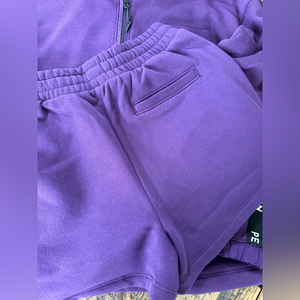 Peloton Deep Purple Activewear Set Size Small - Picture 10 of 12